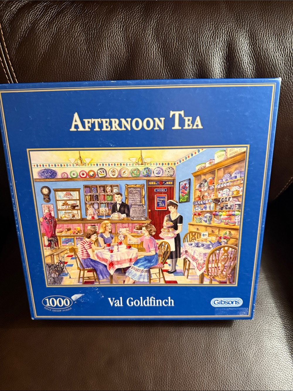 Gibsons Bal Goldfinch Afternoon Tea. 1000 pieces.